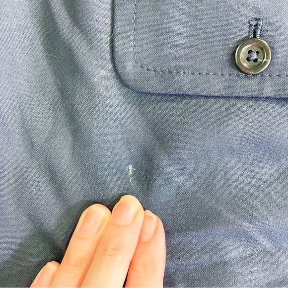 Ann Taylor navy capri pants button hem women's 12 - Picture 8 of 12